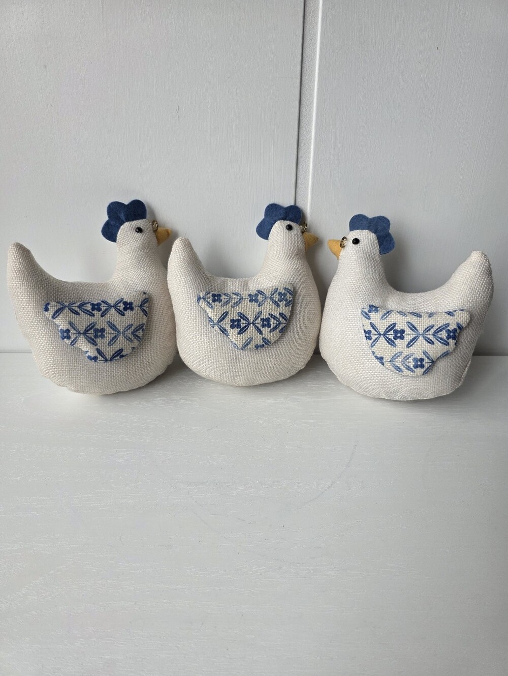 Chicken Decor Blue Floral Kitchen Counter Weighted Hens Grannycore Farm Set Of 3